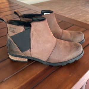 Sorel Emelie Chelsea Boot